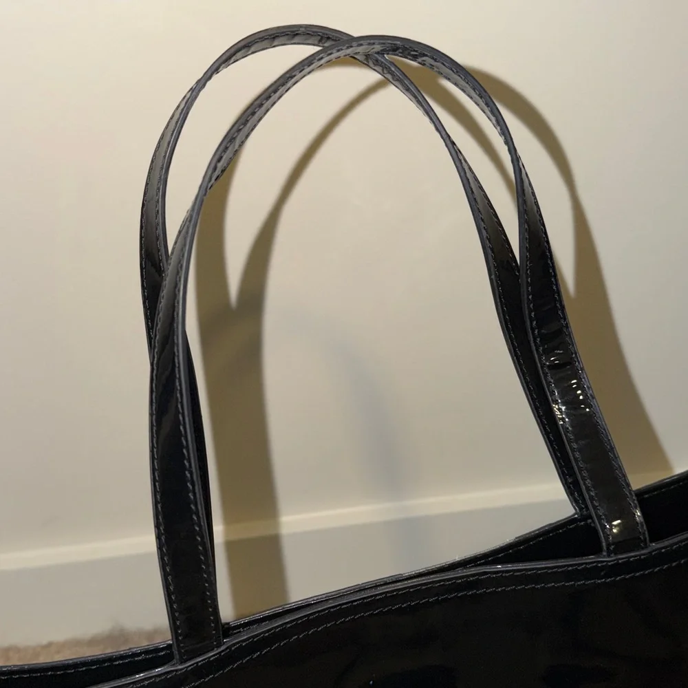 Tory Burch elegant black